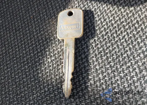 2004 Ford F-250 Xl/Xlt from USA, damaged, VIN 1FTNF21L94EC24322